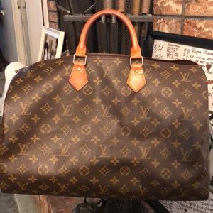 Authentic Louis Vuitton Speedy 40